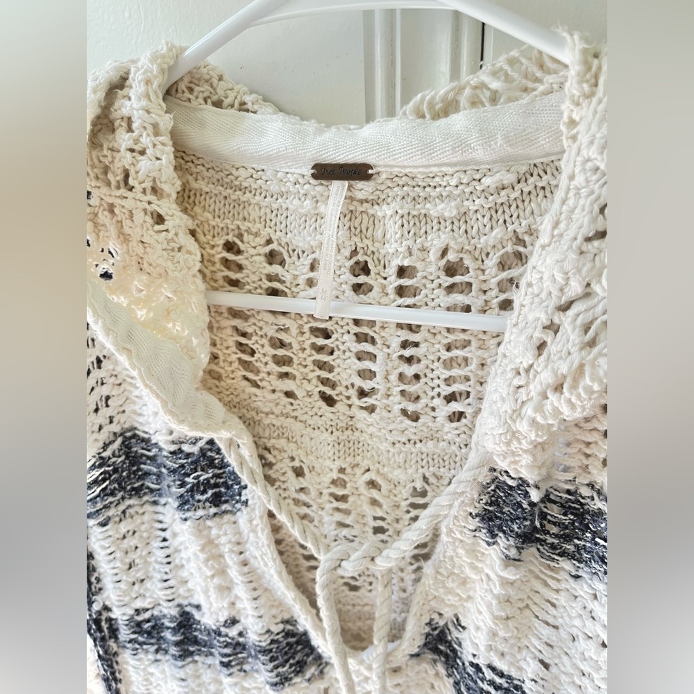 Free People Navy & Ivory Striped Knit Hoodie Sweater – Boho Coastal Style